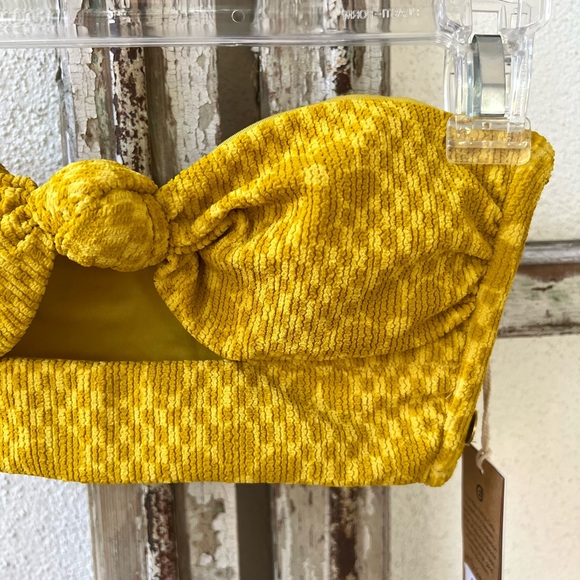 🔥🔥 BILLABONG - Salty Blonde Made Ya Look Knot Bandeau Bikini Top - Picture 6 of 16